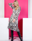 Jurk met V-hals in black flower