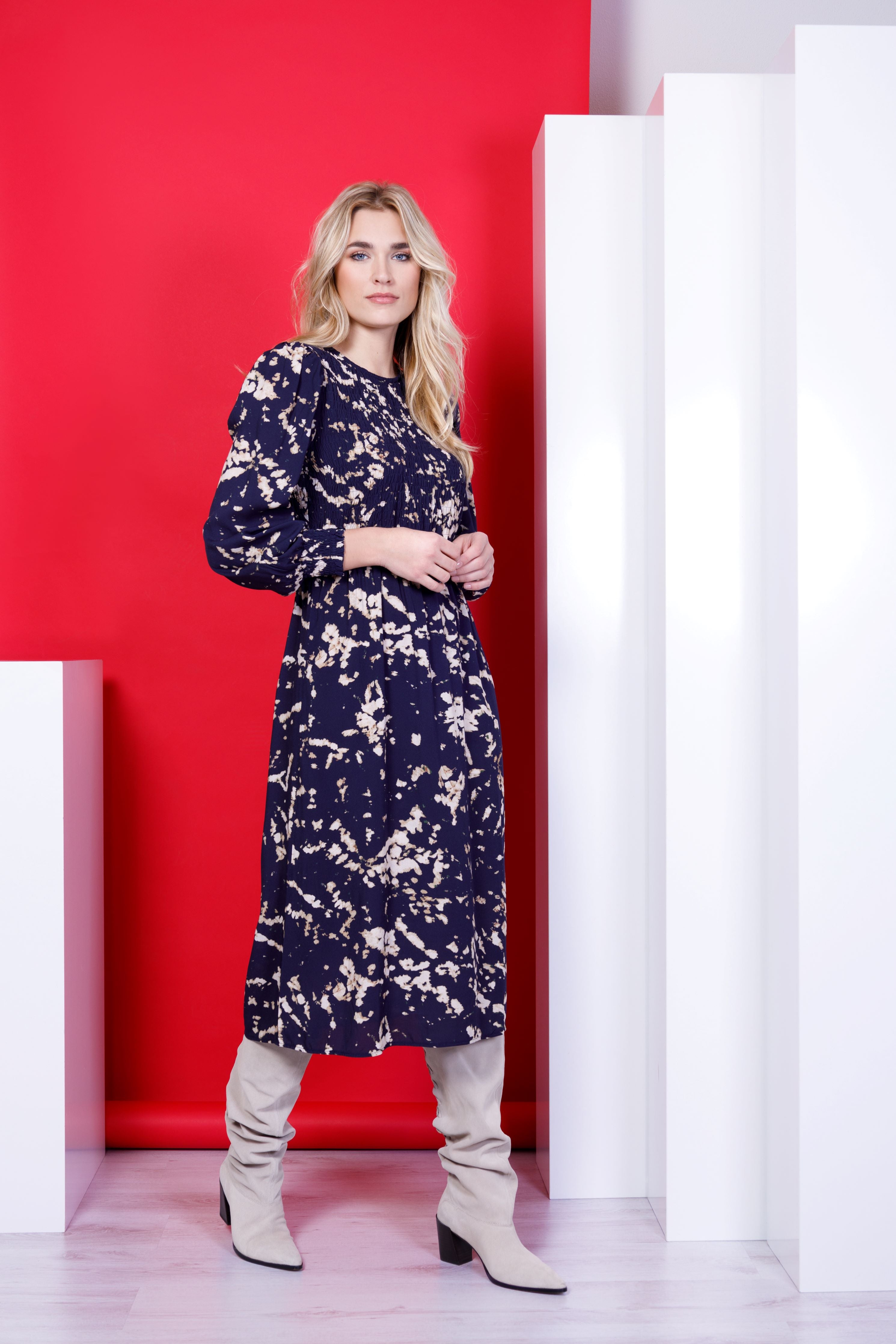 Lange jurk in luxury mix